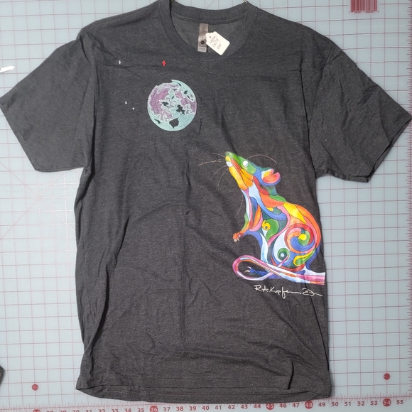 Embroidered Crew-Neck Graphic Tee "Rat" by rk3handcrafted - Picture 3 of 5